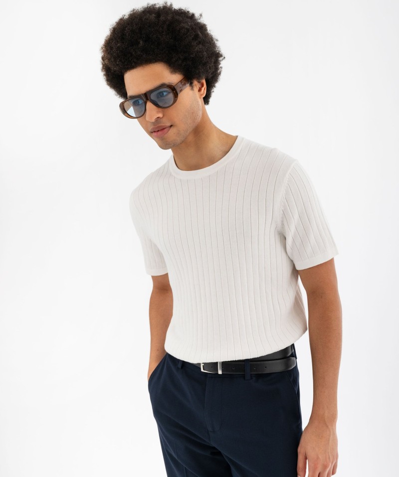 Tee-shirt manches courtes en maille côtelée homme[MISSING]